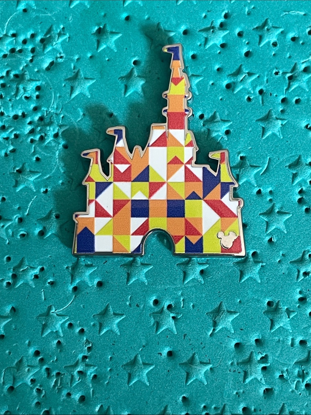 Disney Trading Pin Colorful Geometric Pattern Castle WDW Hidden Disney 2025